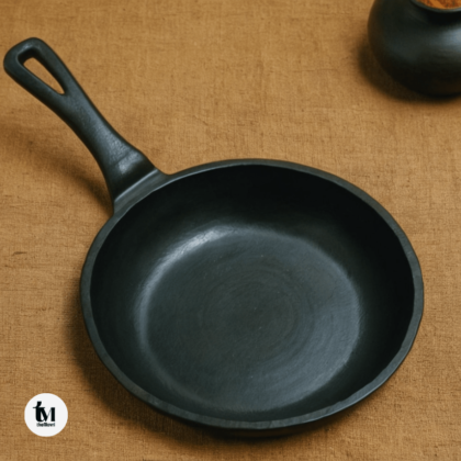 black pottery tawa pan